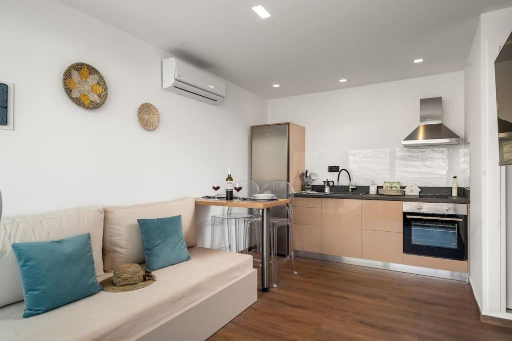 Nieva Apartment 2 Матала Екстер'єр фото